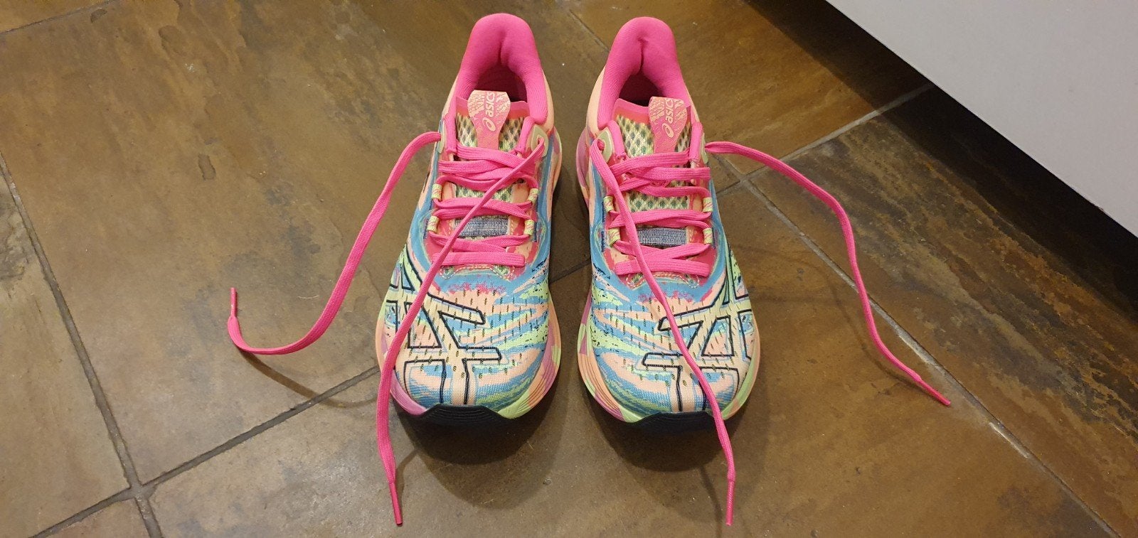 ASICS NOOSA TRI 15 hardloopschoenen - Maat 37, Ophalen, Overige kleuren, Nieuw, Sneakers of Gympen
