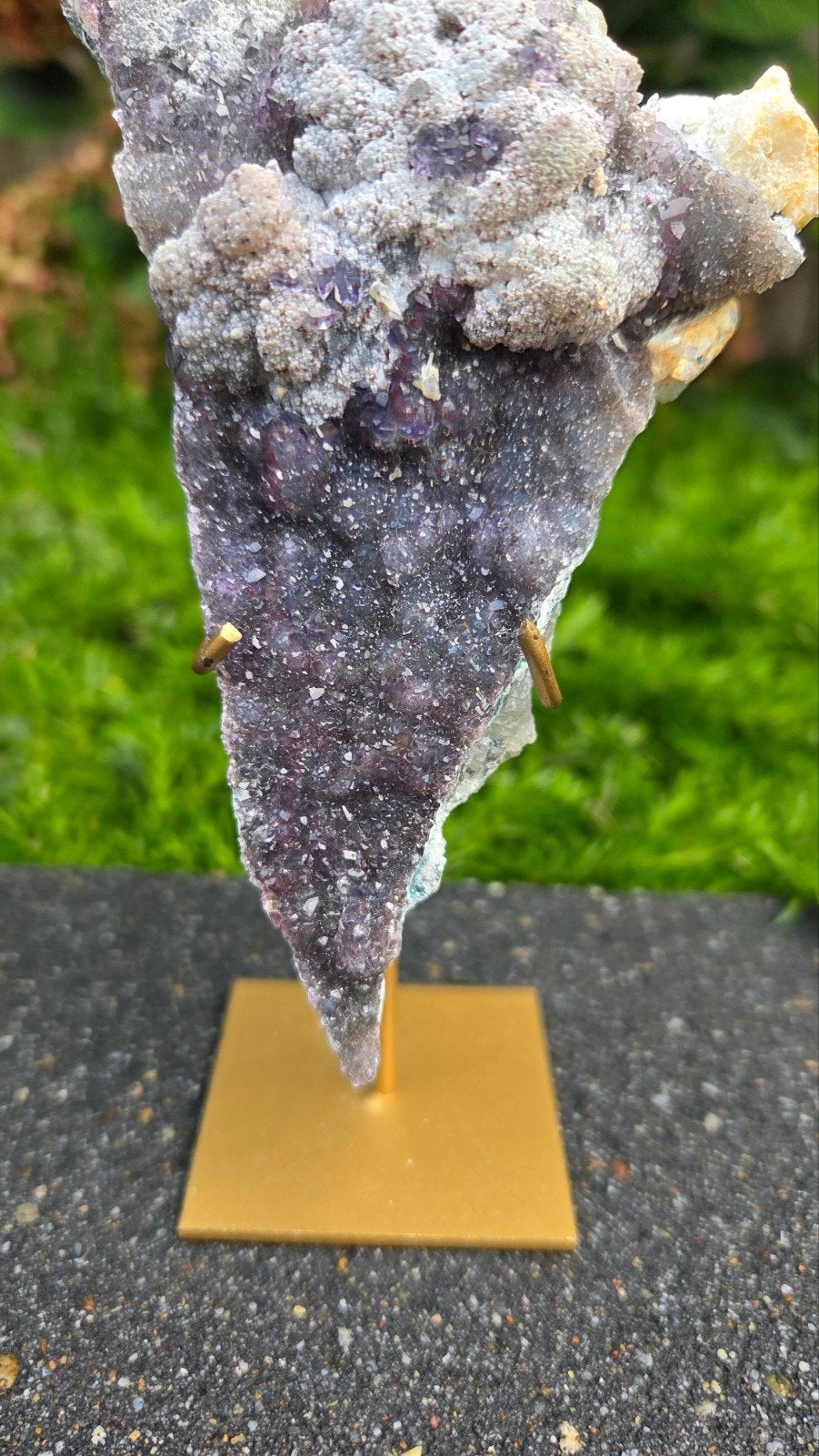 Zeoliet op standaard - 200 gram, 15,5 cm hoog, Ophalen of Verzenden, Mineraal
