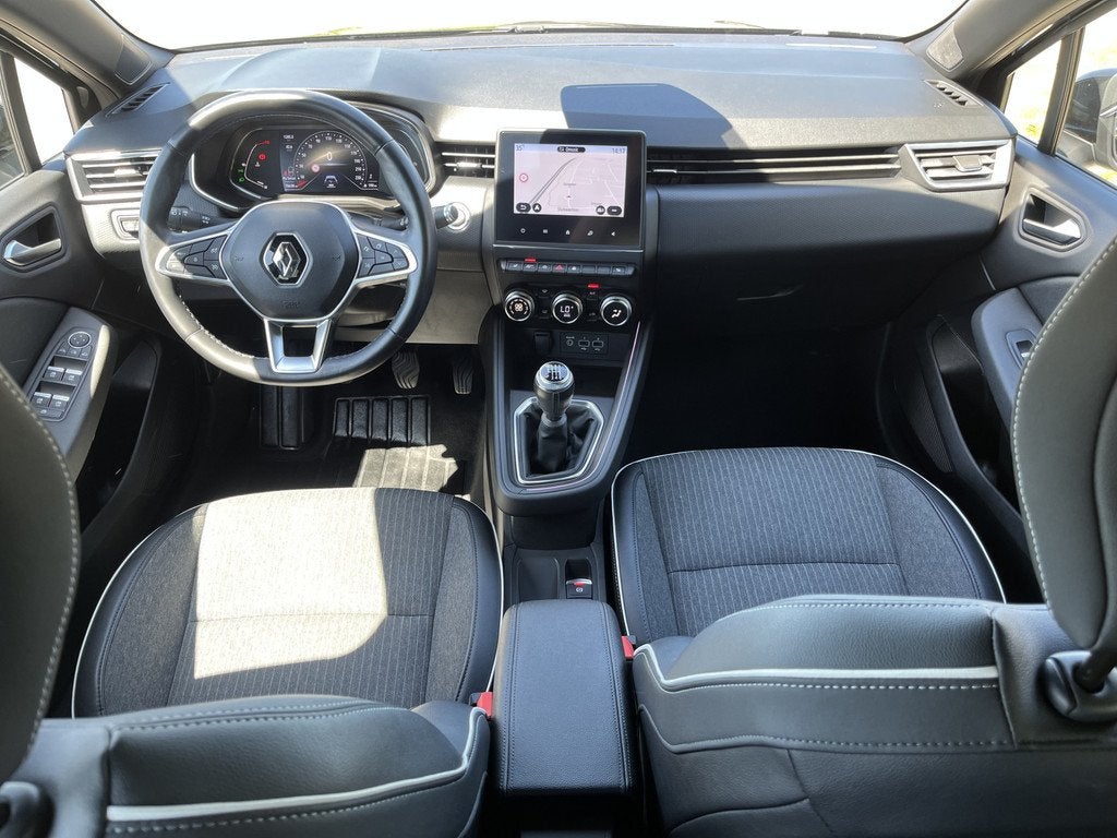 Renault Clio 1.0 TCe Intens / Dealer onderhouden / Navigatie, Voorwielaandrijving, 12 maanden, Gebruikt, Leder en Stof