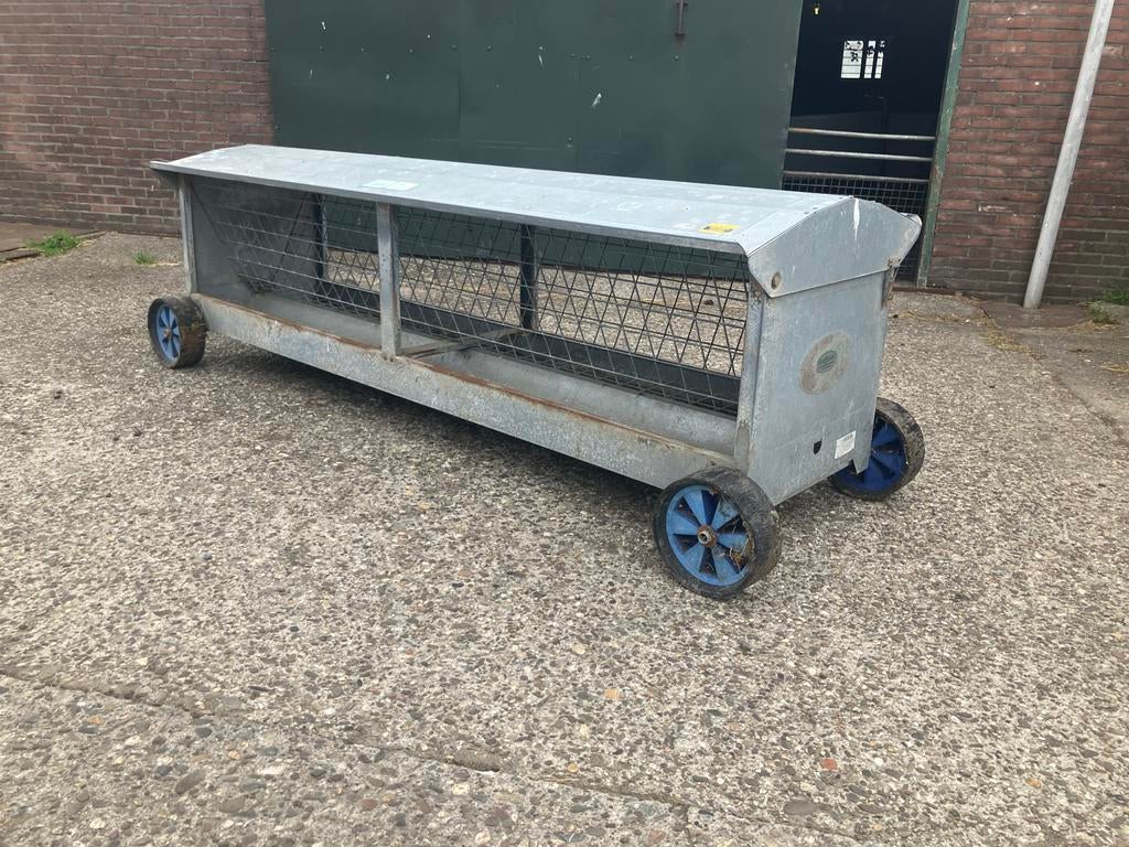 Veno ruif op wielen met dak en brok trog schapen, 100 liter of meer, Ophalen, Zo goed als nieuw, Overige typen