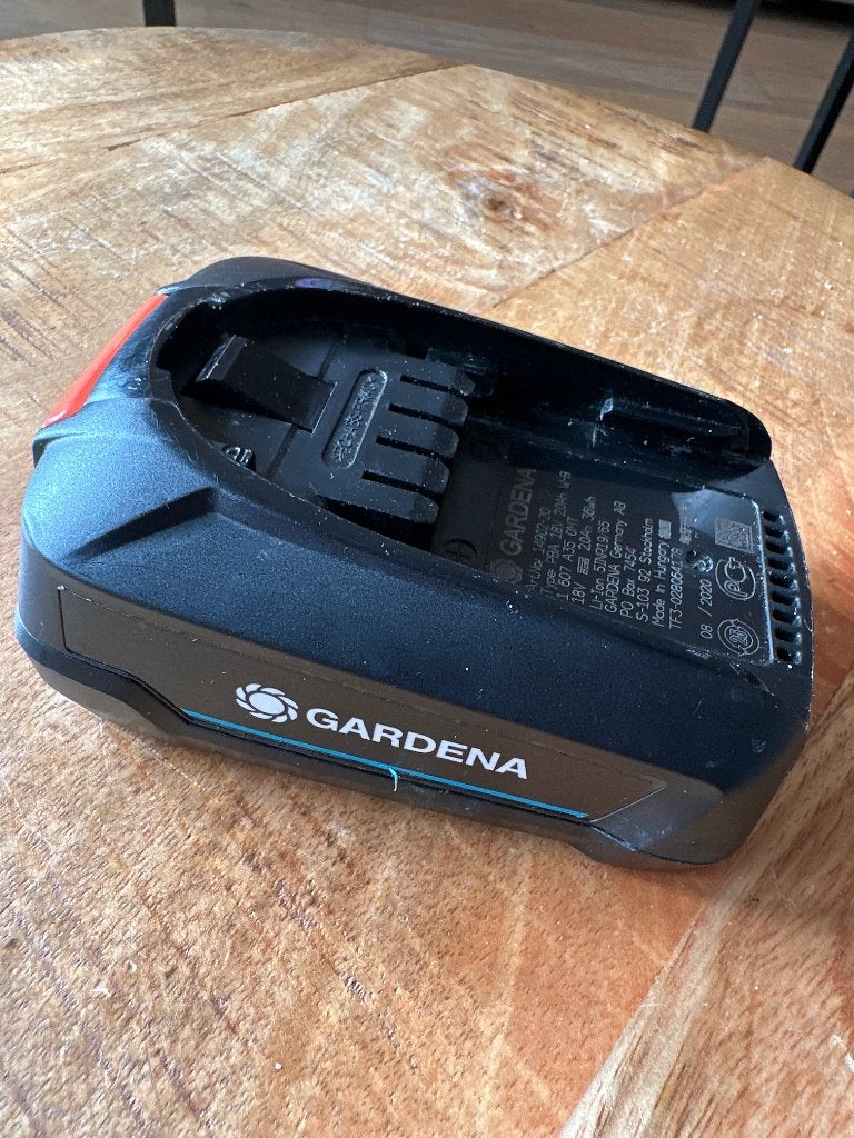 Gardena accu 18v 2.0 Ah, Ophalen of Verzenden, Gebruikt