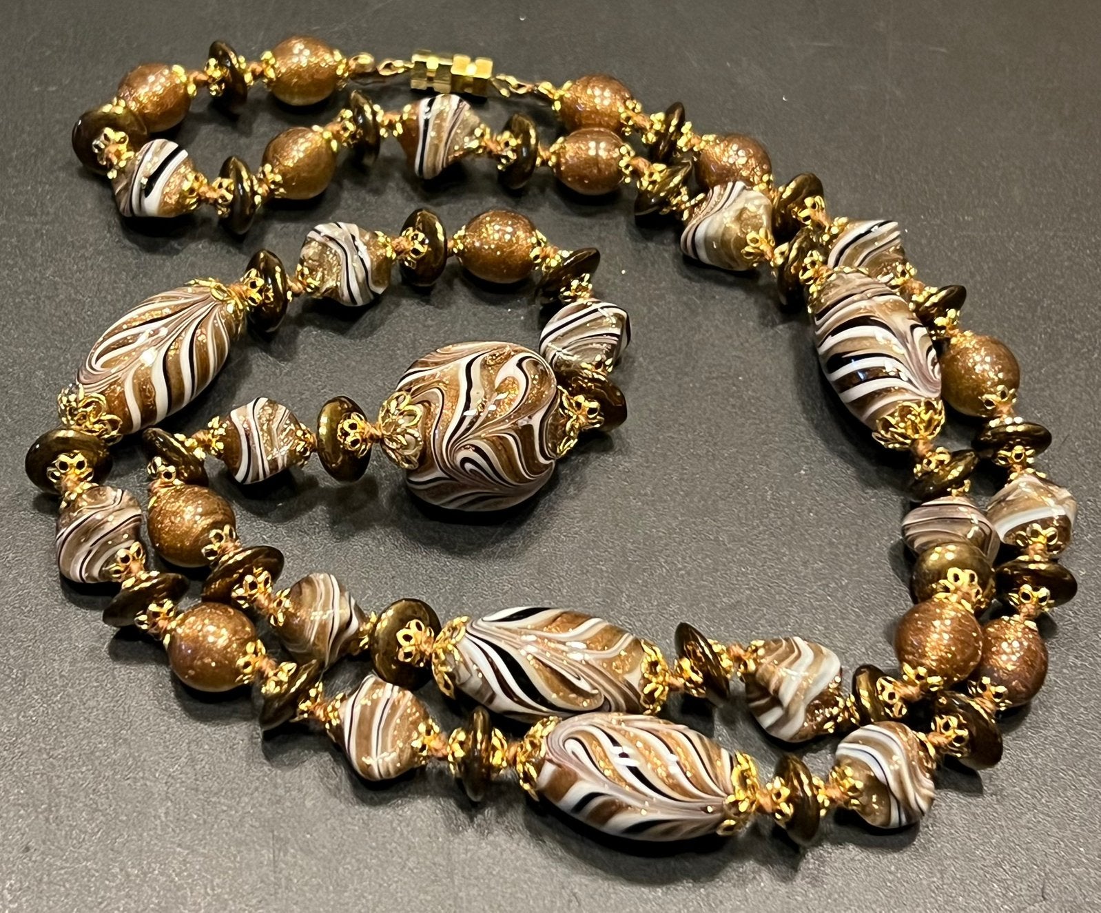 Vintage Murano Hilary London goud,aventurijn kralen ketting, Sieraden, Tassen en Uiterlijk, Antieke sieraden, Ophalen of Verzenden