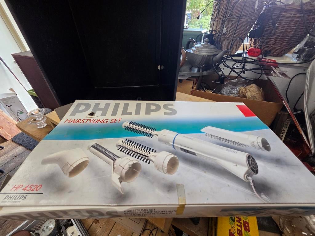 Philips Hairstyling Set HP 4520 - Complete Föhnset, Ophalen of Verzenden, Zo goed als nieuw, Haarverzorging