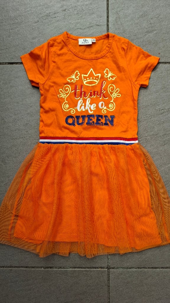 Koningsdag oranje jurkje Queen 122-128, Ophalen of Verzenden, Zo goed als nieuw, Jurk of Rok, 9th Avenue