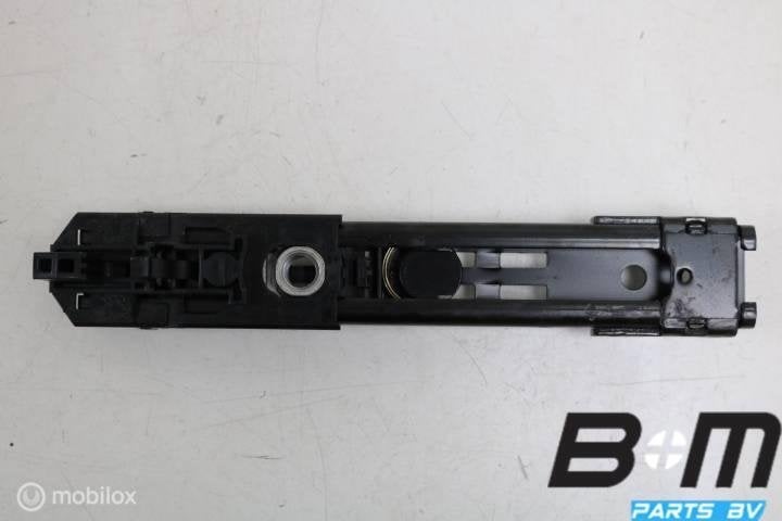 Hoogteverstelling voor gordel LV of RV VW Golf 5 1T0857819, Gebruikt