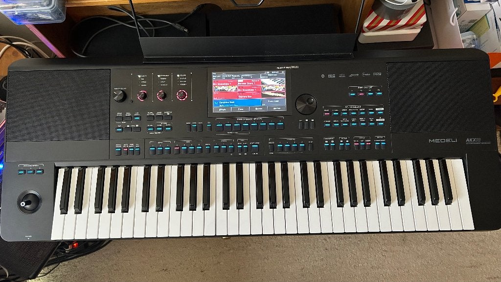 Keyboard, Muziek en Instrumenten, Keyboards, Ophalen, 61 toetsen, Zo goed als nieuw, Midi-aansluiting