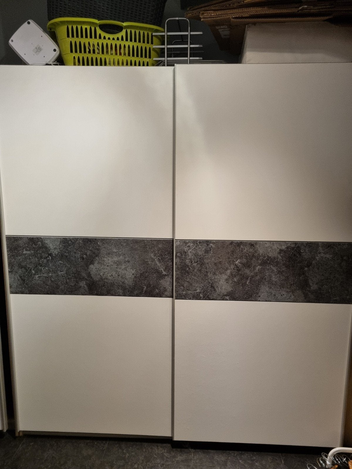 Kledingkast met schuifdeuren, Huis en Inrichting, Kasten | Kledingkasten, Ophalen, Gebruikt, 150 tot 200 cm, 50 tot 75 cm