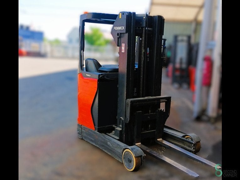 Reachtrucks Linde R16 2015