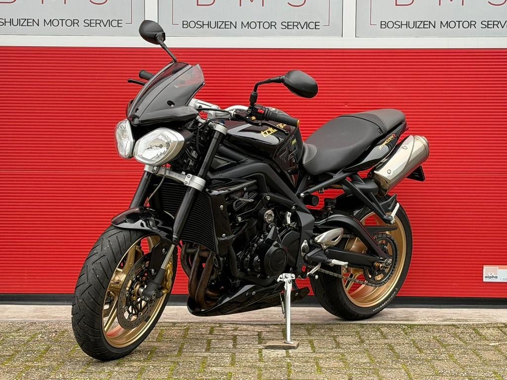 TRIUMPH STREET TRIPLE R (bj 2013), 675 cc, Motorrijbewijs A, Bedrijf, Onbekend