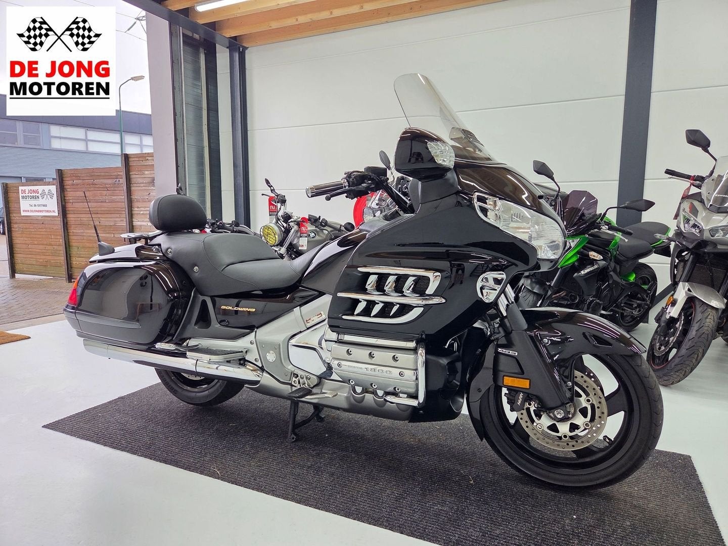 *VERKOCHT* HONDA GL 1800 GOLDWING ABS BAGGER UNIEK! | HD-VID, HONDA, Motorrijbewijs A, Bedrijf, Onbekend