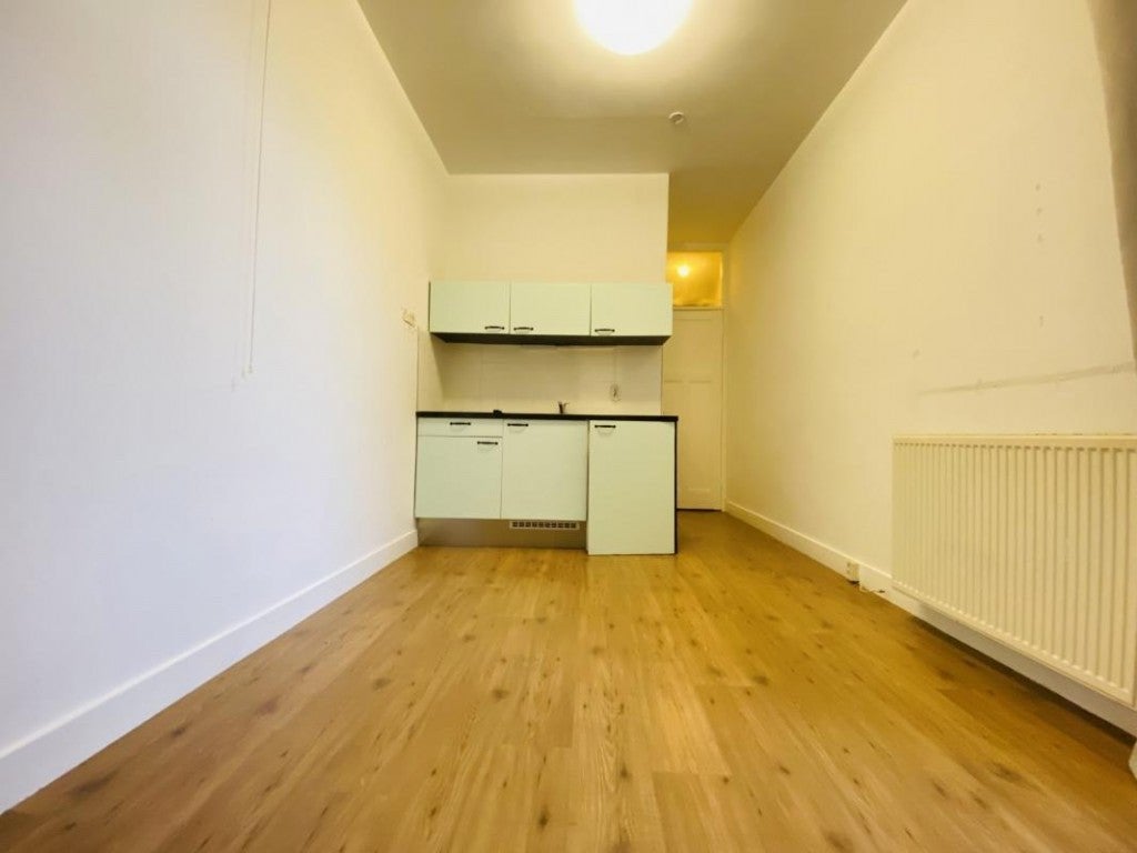 NIEUW! Woonruimte te huur Valkenboskade, Den Haag, Huizen en Kamers