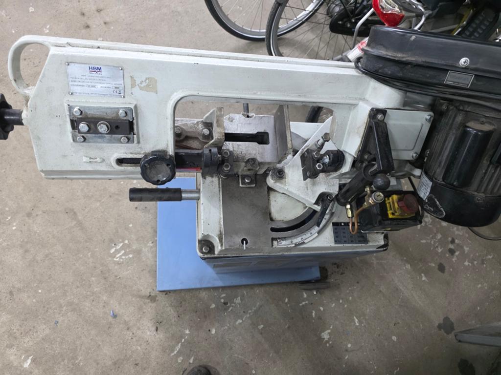 HBM lintzaagmachine - Metaalzaag - Bandzaag, Ophalen, Gebruikt, 70 mm of meer, 600 tot 1200 watt