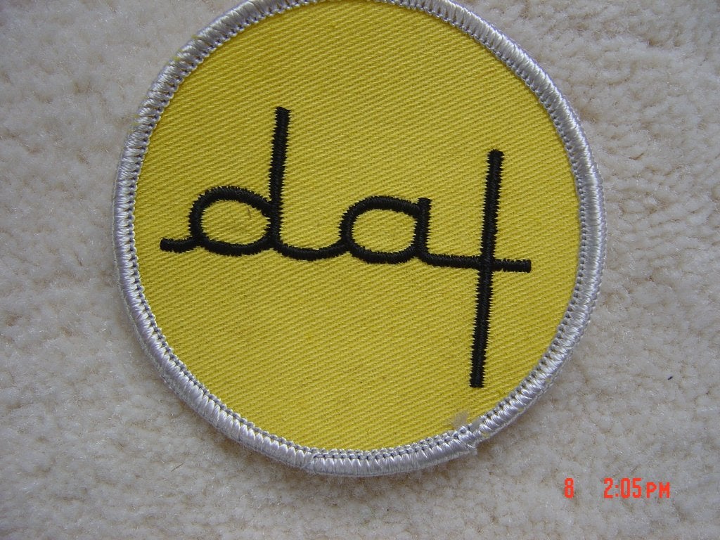 Volvo patch Saab MG Aeg Olympia badge Bultaco opnaaiembleem, Ophalen of Verzenden, Nieuw, Auto's