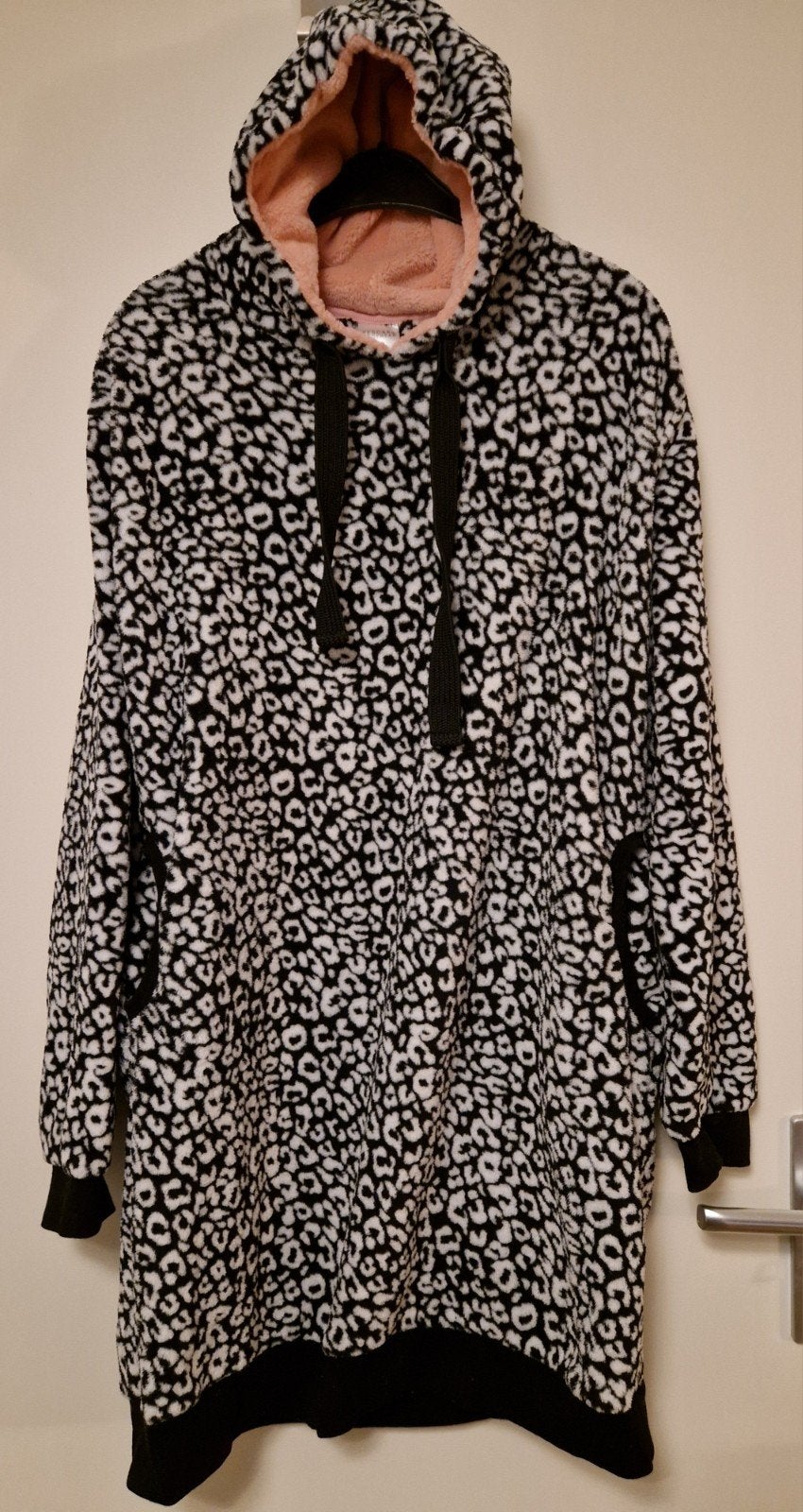 panter fleece trui maat L, Maat 38/40 (M), Zwart, Pescara, Ophalen of Verzenden