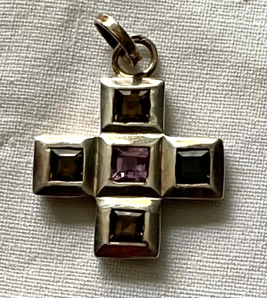 Zilveren Kruis Hanger met Edelstenen, Ophalen of Verzenden, Zo goed als nieuw, Zilver, Kruis of Symbool