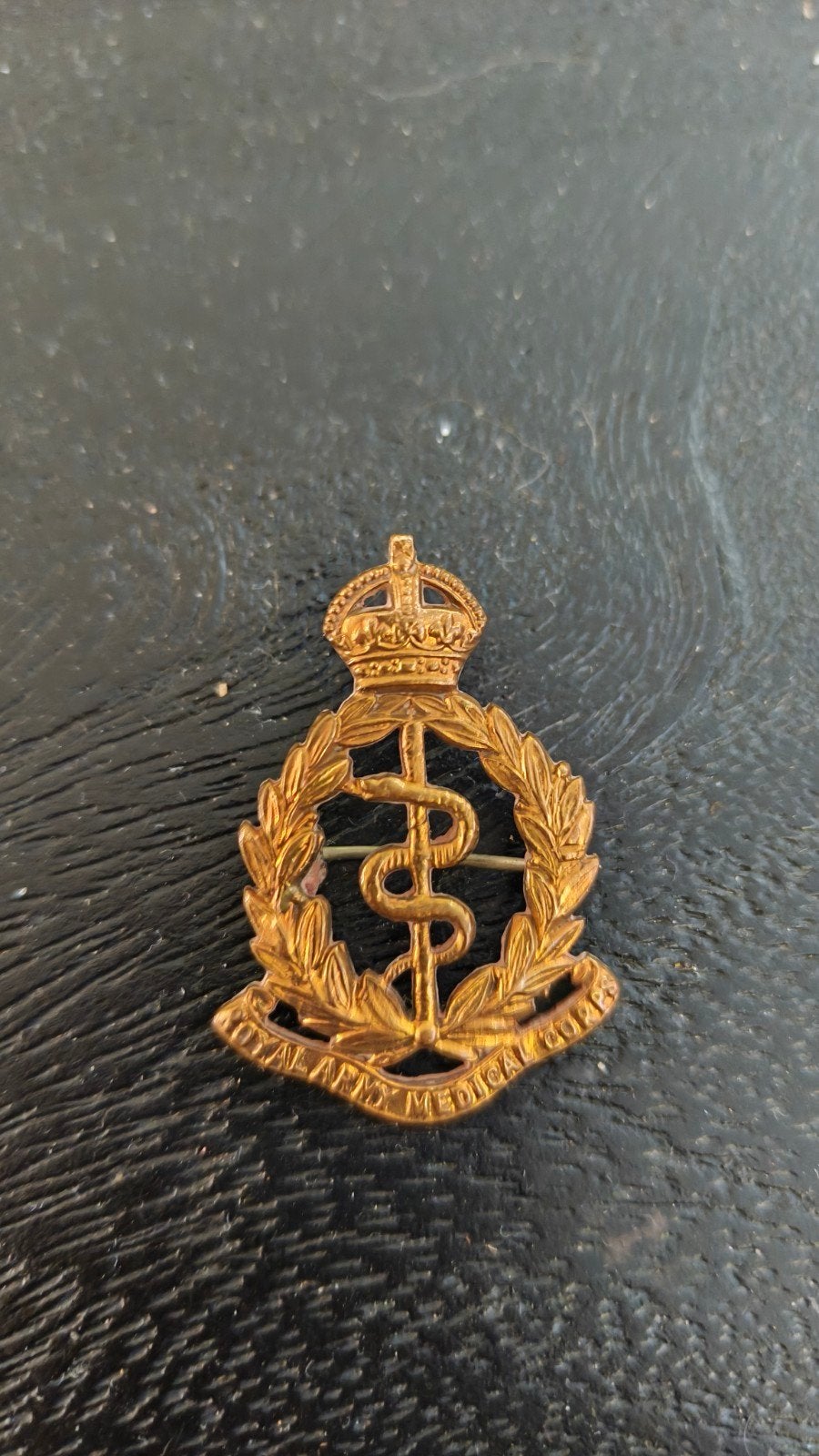 Originele WW1 Officier capbadge RAMC., Verzamelen, Militaria | Algemeen, Ophalen of Verzenden, Landmacht, Engeland, Embleem of Badge