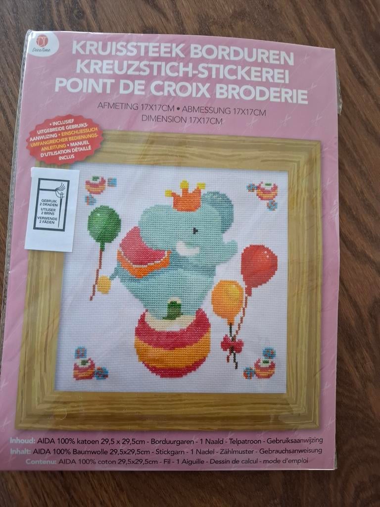 SUPER MOOI KINDER BORDUURSETJE NIEUW, Ophalen of Verzenden, Nieuw, Handborduren, Borduurpakket