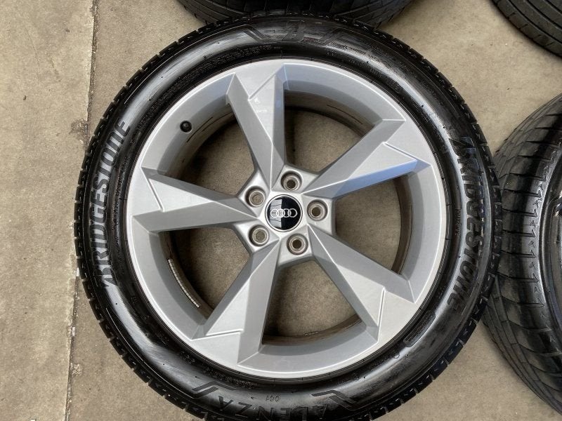 19 inch originele velgen + zomerbanden Audi Q3, Auto-onderdelen, Banden en Velgen, 19 inch, Gebruikt, -, -