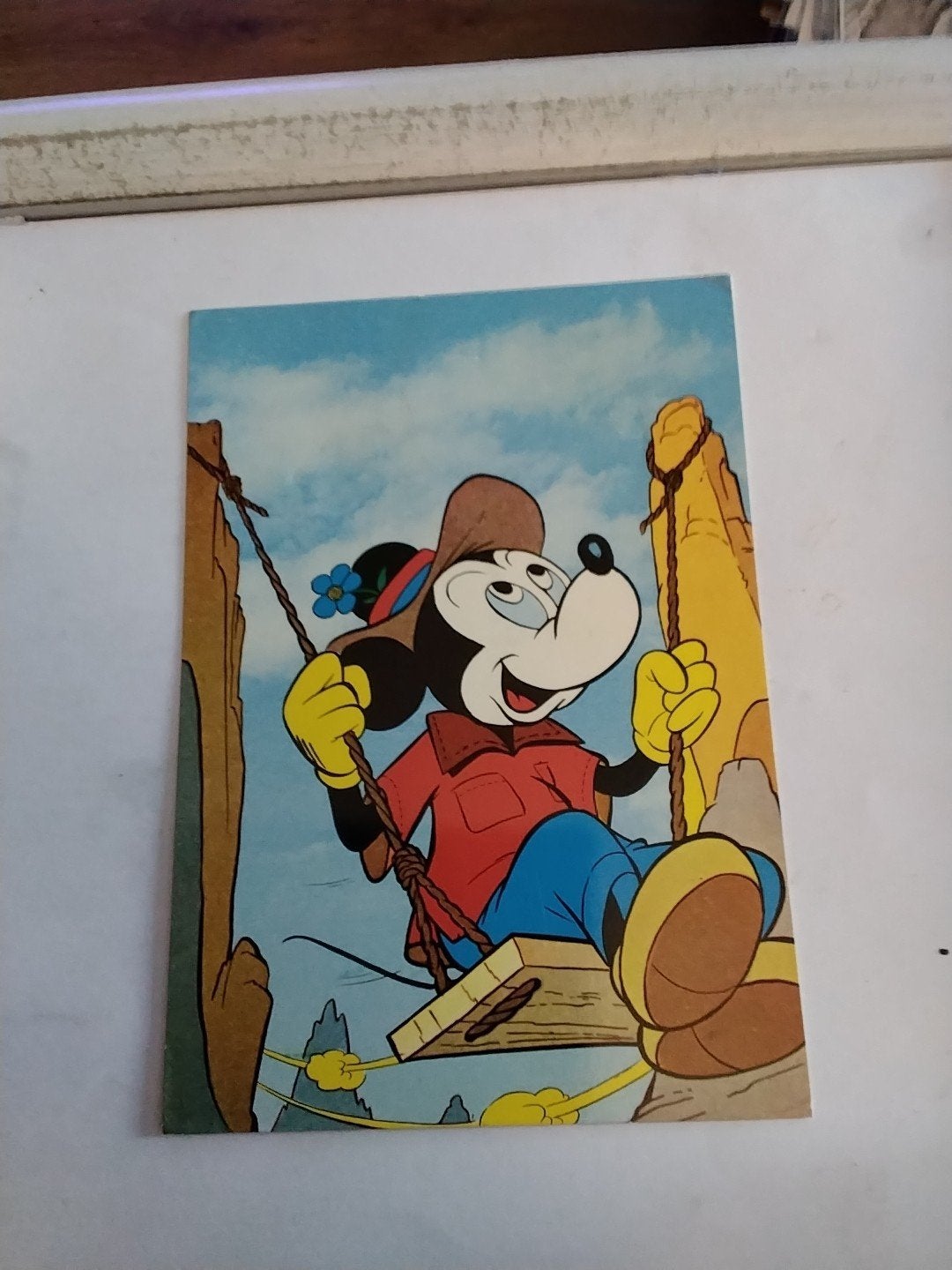 MICKEY MOUSE. OP SCHOMMEL, Ophalen of Verzenden, 1940 tot 1960, Overige thema's