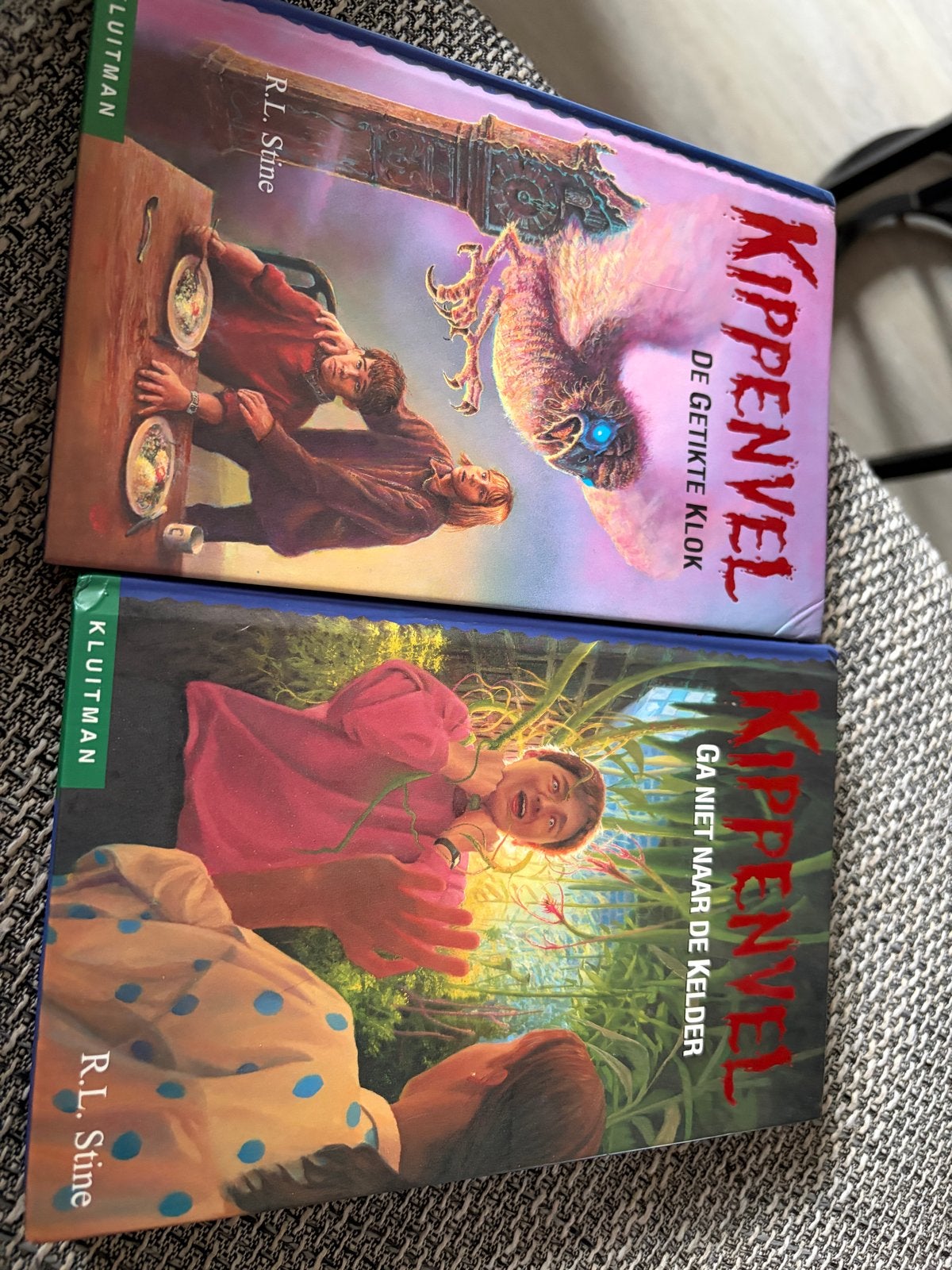 Kippenvel boeken R.L. Stine - De Getikte Klok & Ga niet naar, Ophalen of Verzenden, Gelezen, Fictie