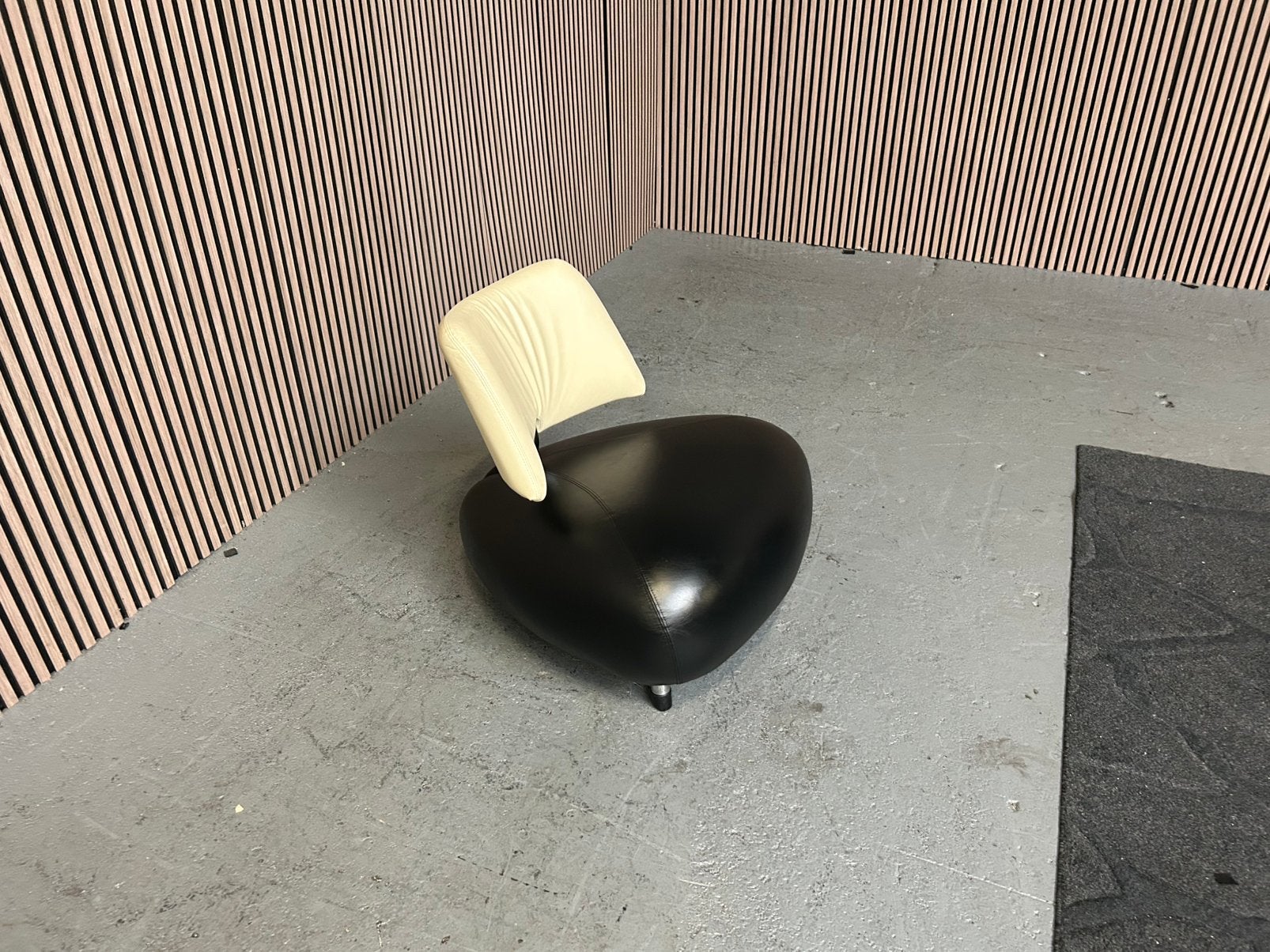 GRATIS LEVERING Leolux Pallone Fauteuil Leer GEREINIGD, Leolux paloma, Zwart, Leer, Ophalen of Verzenden