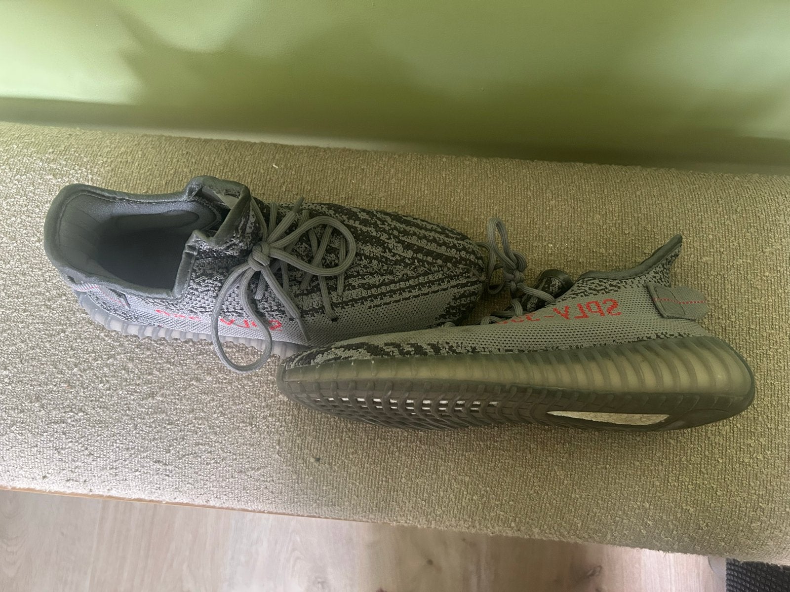 Yeezys, Ophalen, Zo goed als nieuw, Zwart