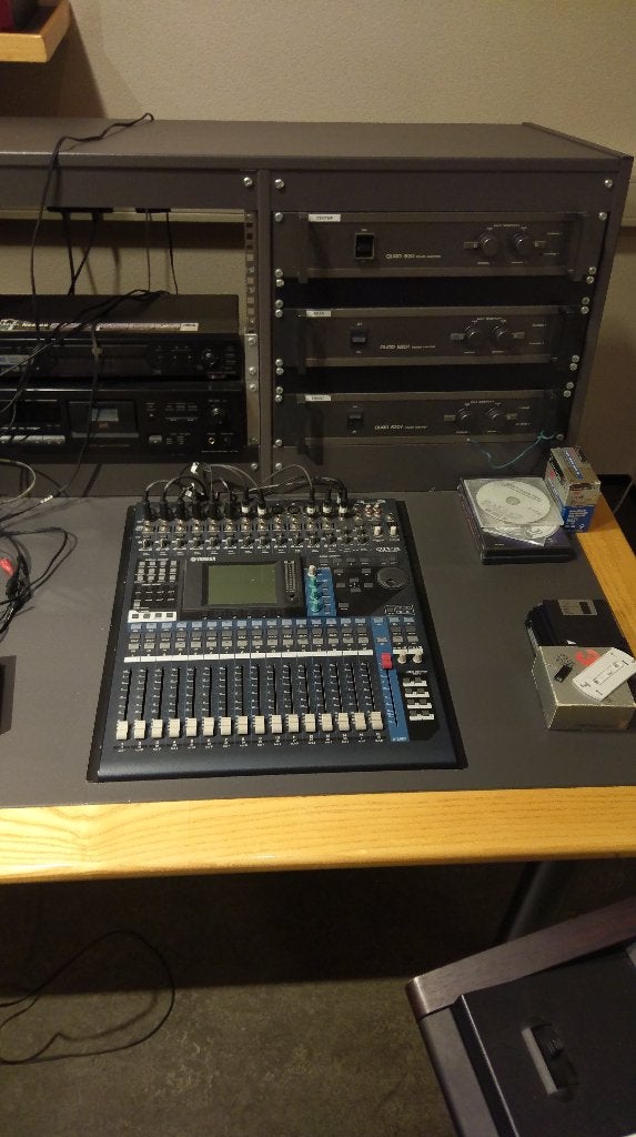 Yamaha 01V96 v2  digitale mixer, Ophalen, Gebruikt, 20 kanalen of meer, Microfooningang