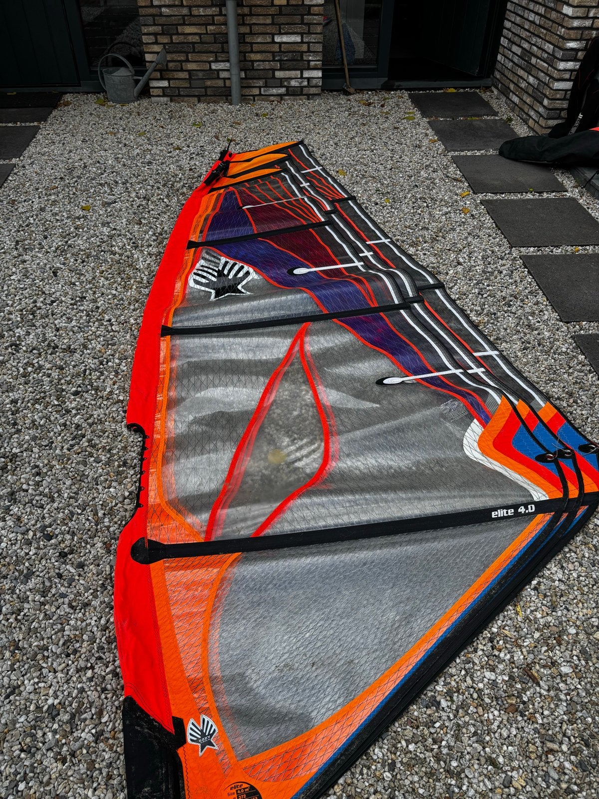 Ezzy Elite windsurfzeilen set 4.0, 4.5 en 5.0, Met zeil(en), Gebruikt, 3.5 tot 5 m², Complete set