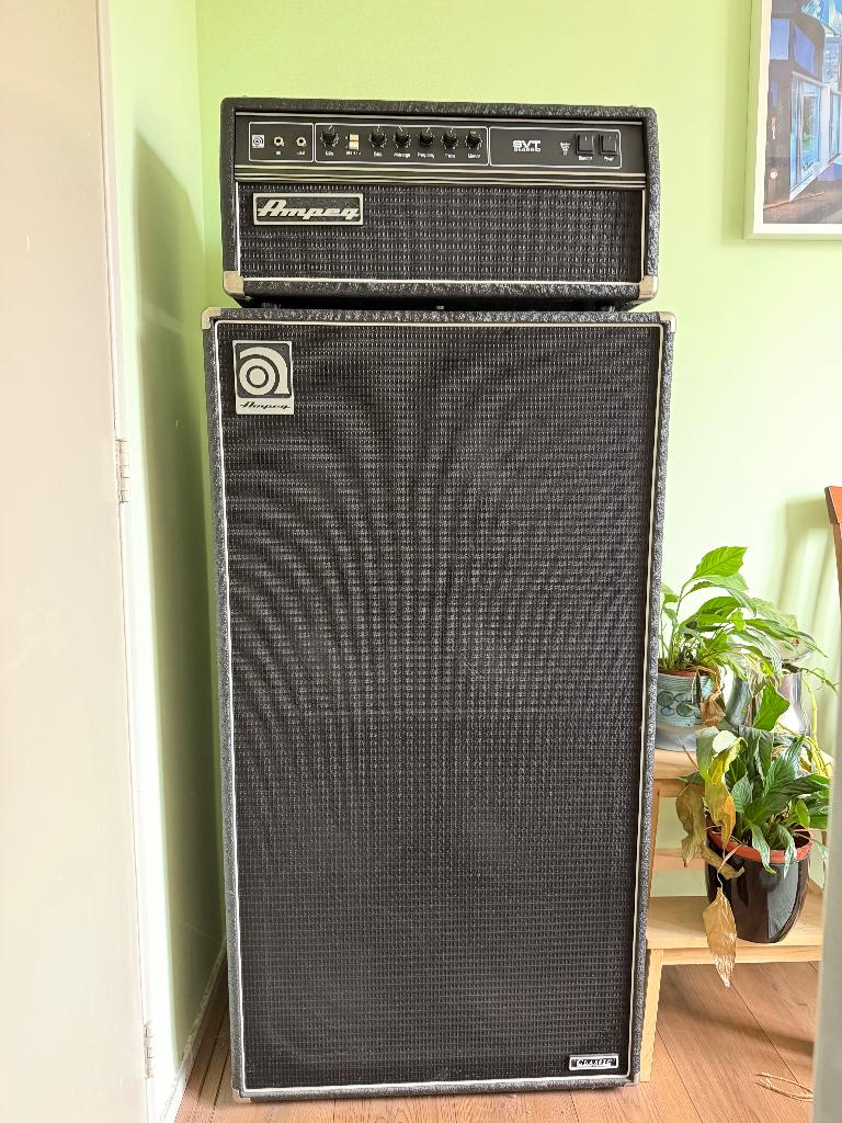 Ampeg SVT CL + 810e Classic + flightcase (voor de head), Ophalen, Gebruikt, Basgitaar, 100 watt of meer