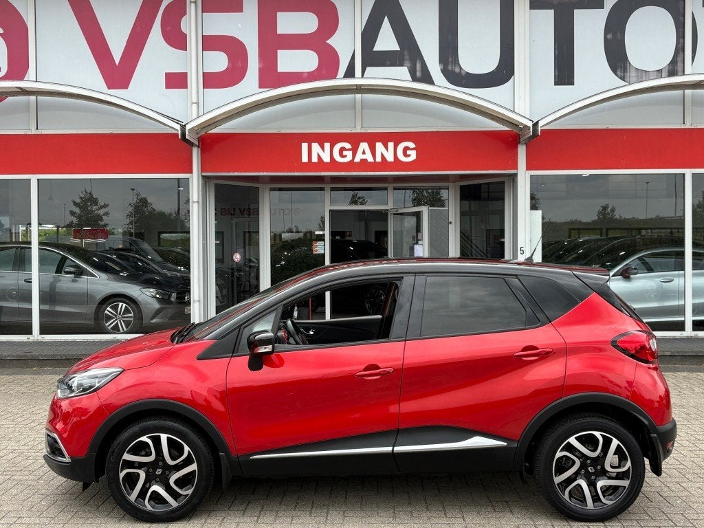 Renault CAPTUR 1.2 TCE XMOD AUT. NAVI STOELVERWARMING LEER C, Auto's, Renault, Automaat, 4 cilinders, Met garantie (alle), Leder