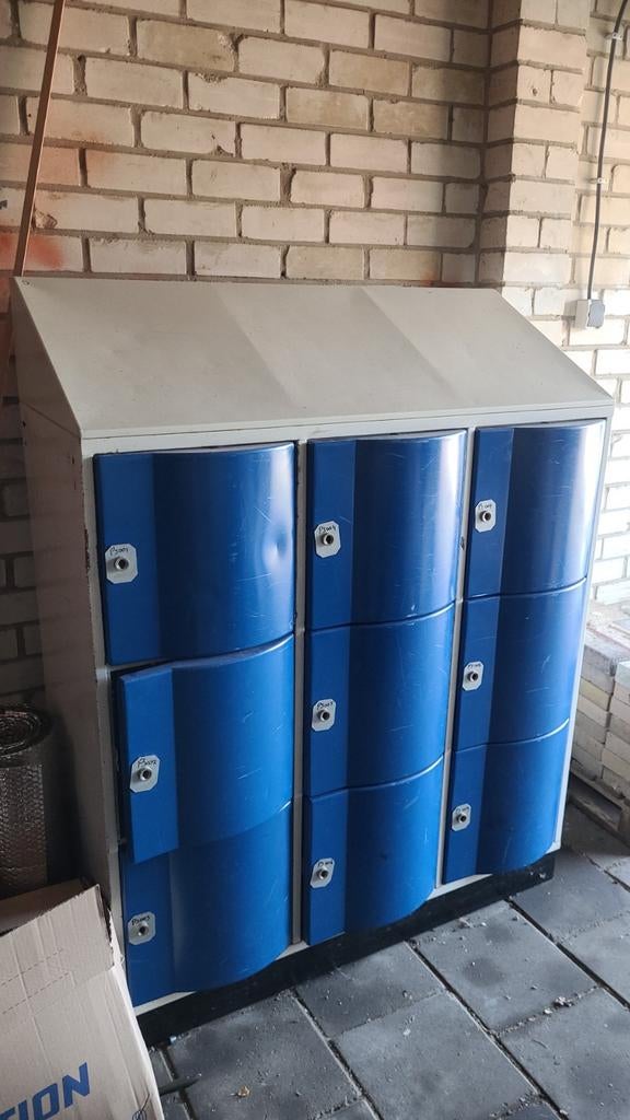 Kast met 9 lockers - GRATIS, Ophalen, Gebruikt