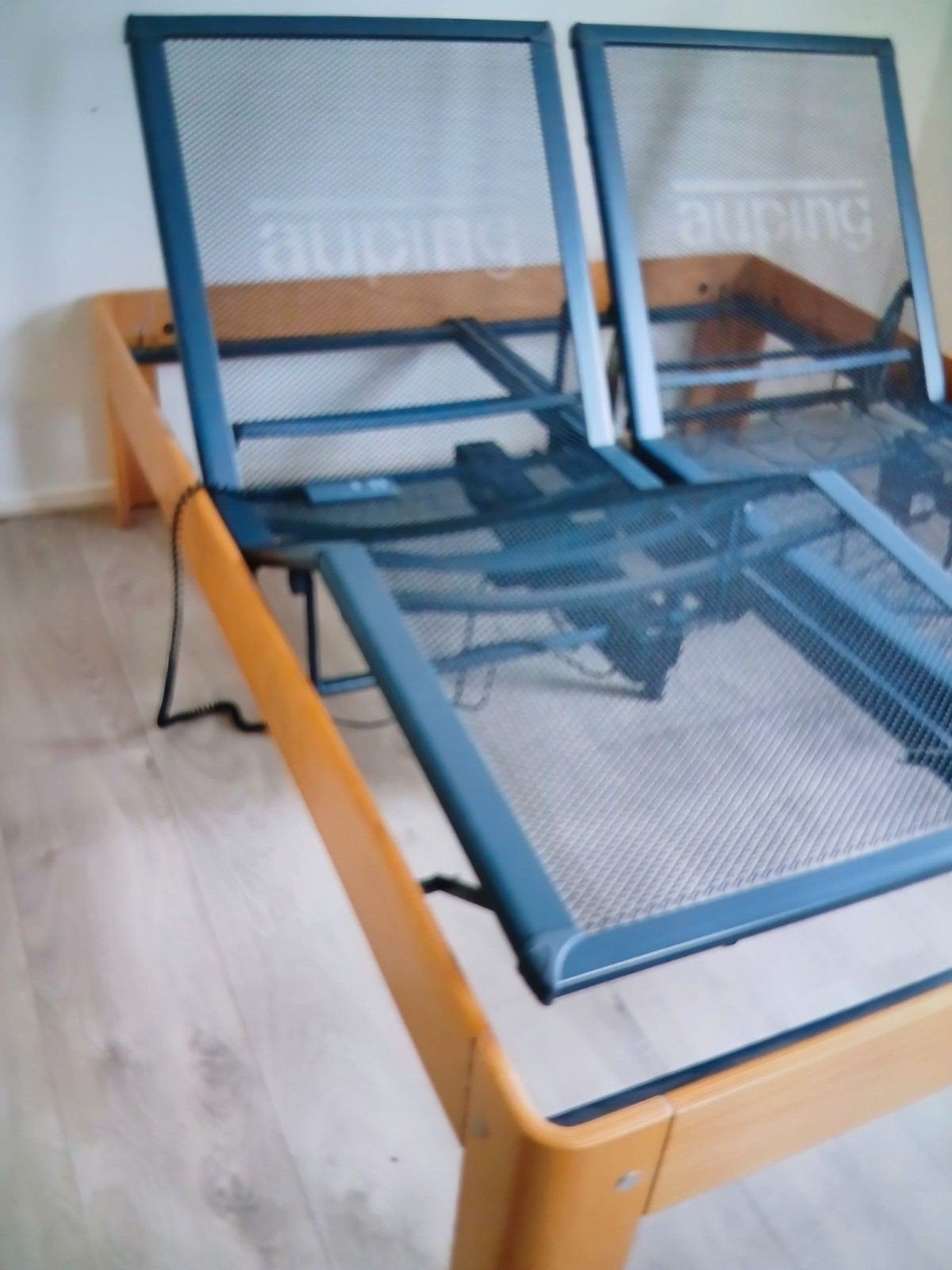 Auping Auronde Elektrisch. 48 hg senior 160x200, Gebruikt, Wit, Tweepersoons, Ophalen of Verzenden
