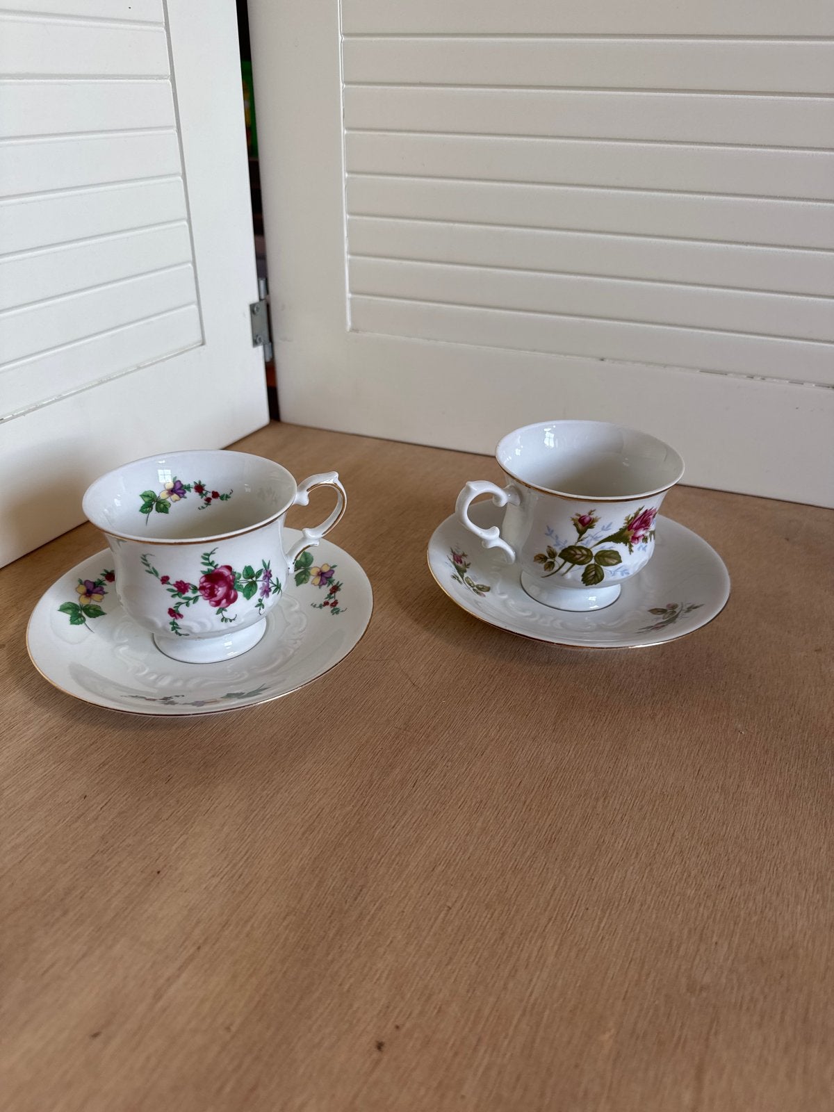 Vintage Ćmielów kop en schotel met rozenmotief, Ophalen of Verzenden