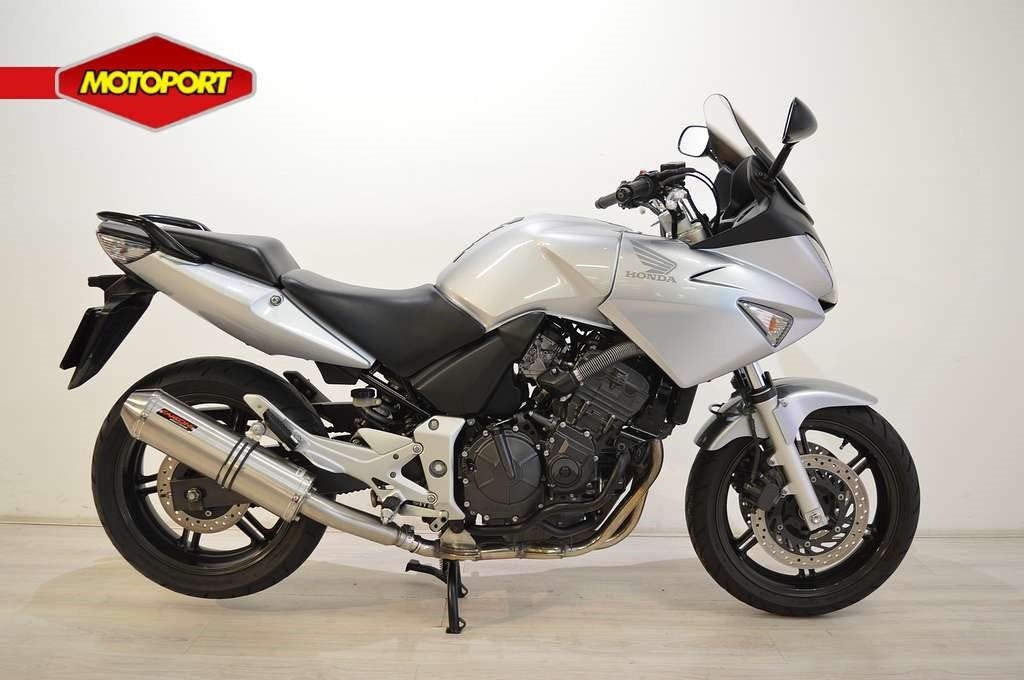 Honda CBF 600 S (bj 2006), Wijngaardveld 1
9300  AALST, BE, Mc.benelux@honda-eu.com, Toermotor, HONDA MOTOR EUROPE Ltd Belgian Branch