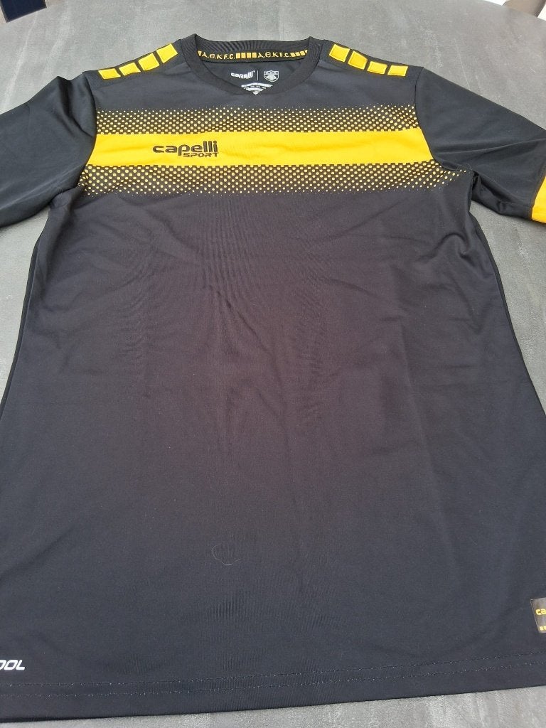 Capelli sport AEK shirt maat 164, Ophalen of Verzenden, Zo goed als nieuw, Jongen of Meisje, Shirt of Longsleeve