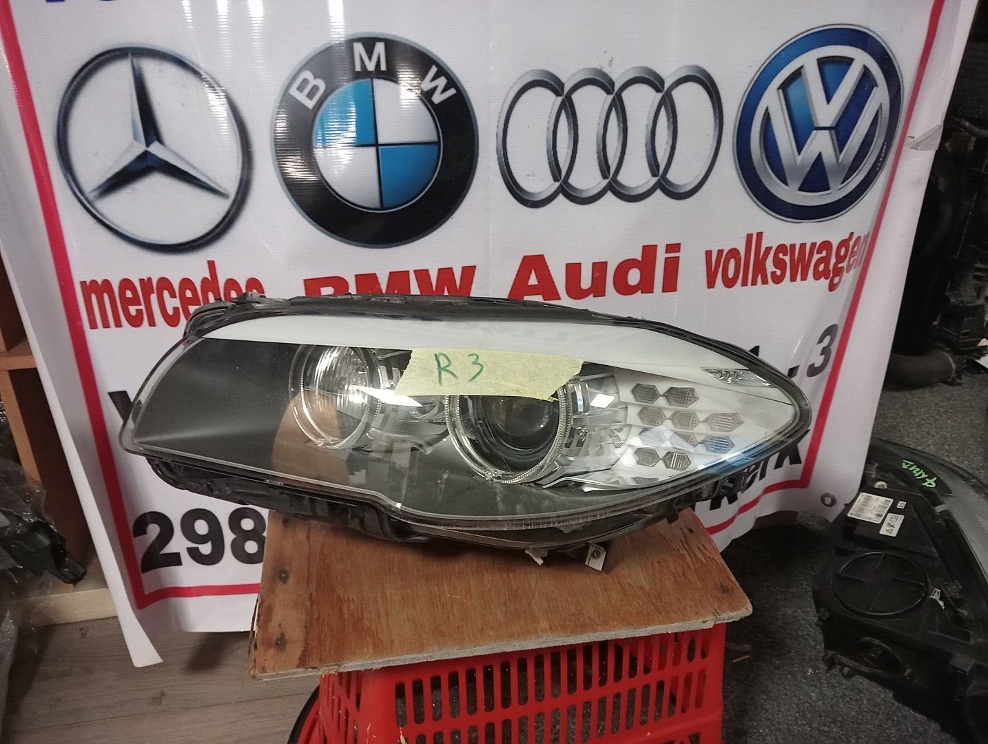 BMW 5 SERIE F10 F11 XENON KOPLAMP LINKS 1ZS010131-41 kaal zo, Gebruikt, -, -, Ophalen of Verzenden