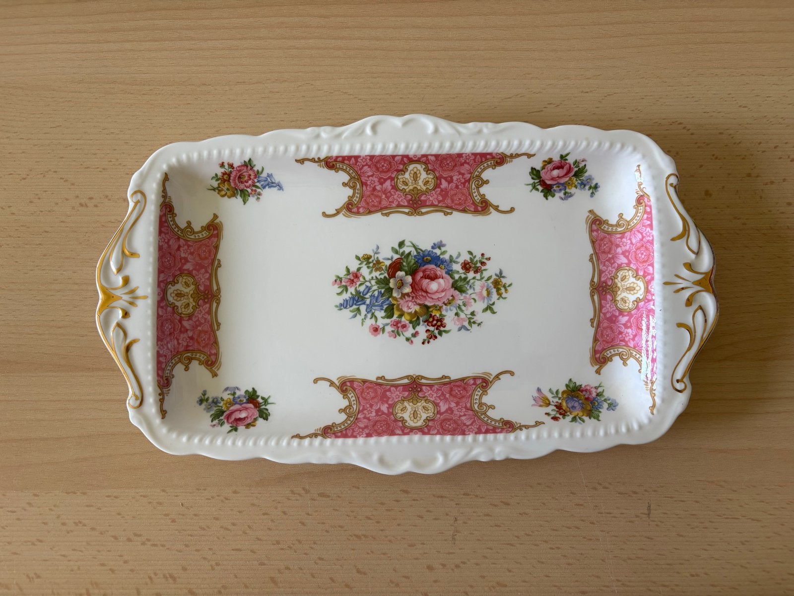 Royal Albert Lady Carlyle Cakeschaal - Elegant Porselein, Ophalen of Verzenden