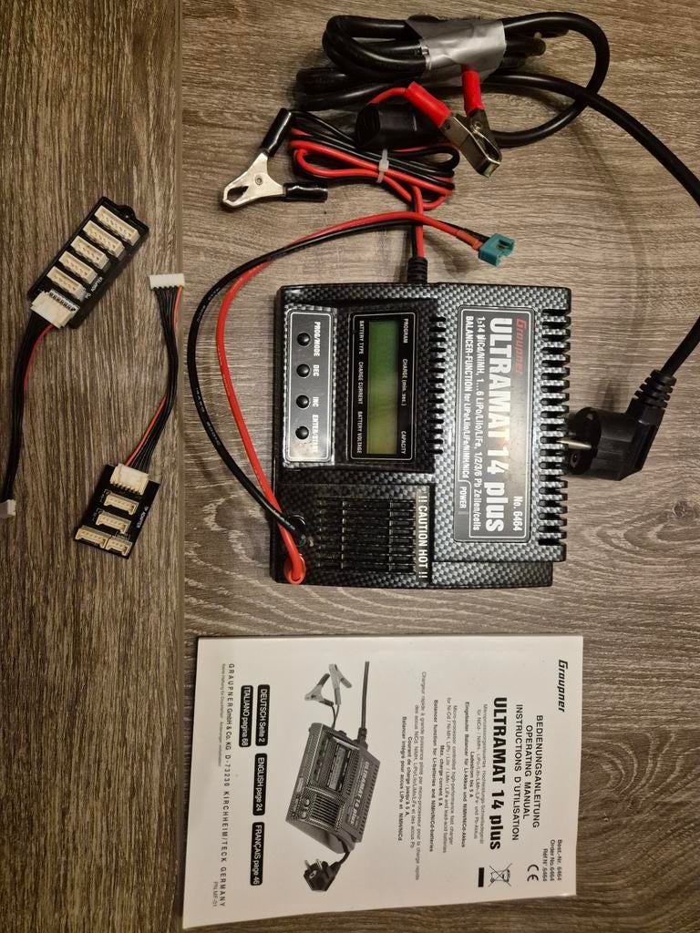 Ultramate 14 plus lader, Ophalen, Zo goed als nieuw