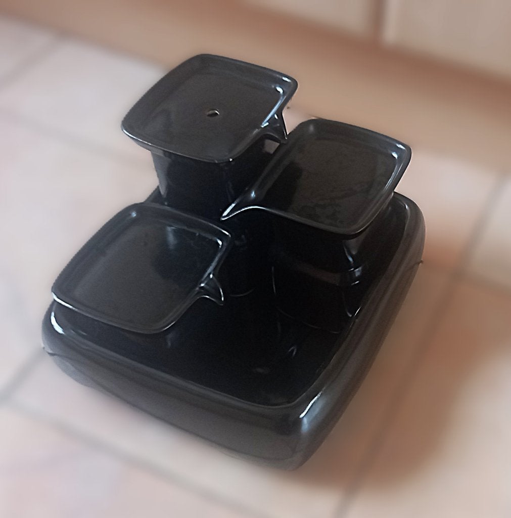 Keramische drinkfontein - Miaustore - zwart - 25x28x18 cm, Dieren en Toebehoren, Ophalen of Verzenden, Automatisch