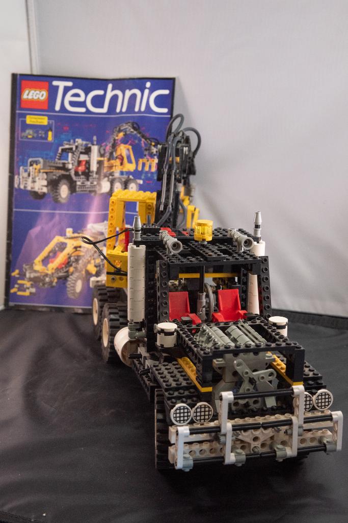 Takelwagen technisch lego Pneumatisch, werkend!!, Lego, Ophalen of Verzenden, Zo goed als nieuw, Complete set