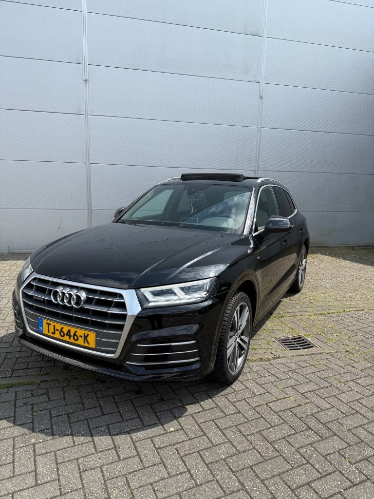 Audi Q5 2.0 Tfsi Quattro 252pk S Tronic 2018 Zwart, Auto's, Audi, Automaat, Alcantara, Zwart, Particulier