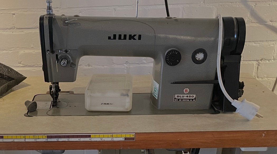 Juki B-DLU 450 Industriële Naaimachine, Gebruikt, Naaimachine, Industrieel, Ophalen