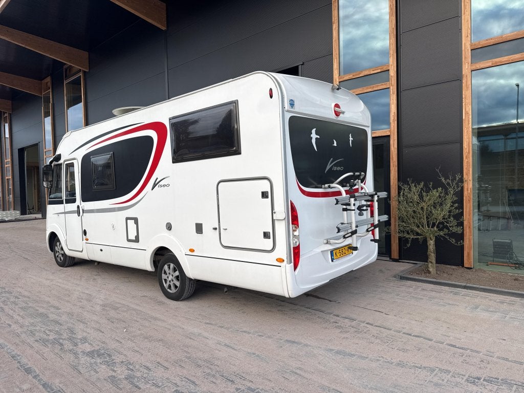 Foto 3 van Bürstner Viseo 690 I bj 2014 lengte bedden vakantie