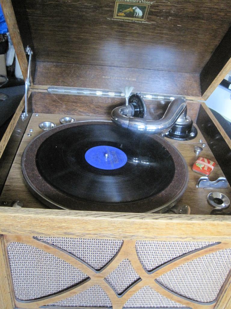 Engels gramophone his master's voice circa 1930, Antiek en Kunst, Ophalen