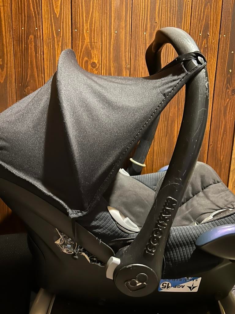 Maxi-Cosi autostoel+ Isofix base- goed staat, Ophalen of Verzenden, Zo goed als nieuw, Isofix, 0 t/m 13 kg