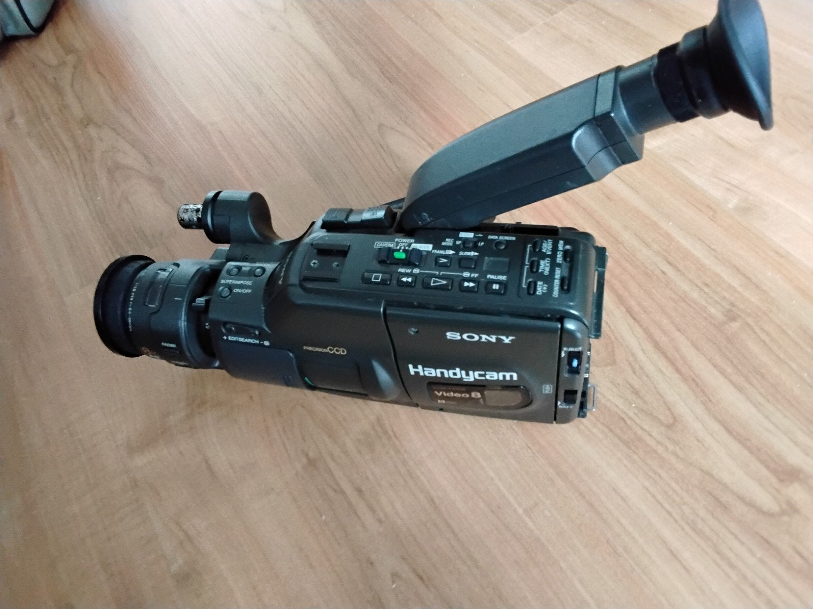 Sony Handycam Video 8 met accessoires, Ophalen, Gebruikt, Camera, Sony