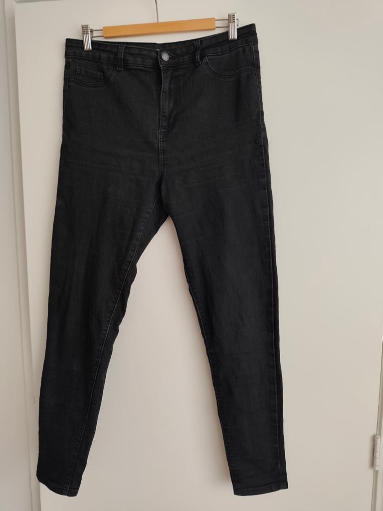 Zwarte jegging maat 42 lengte 100 cm C&A, C&A, Ophalen of Verzenden, Gedragen, W33 - W36 (confectie 42/44)
