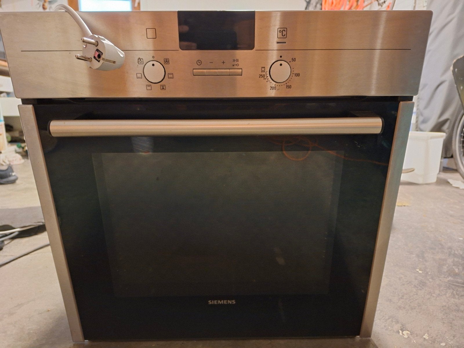 Siemens Inbouw Oven - Zo goed als nieuw HB23AB520, Ophalen, Hete lucht, Siemens, Inbouw