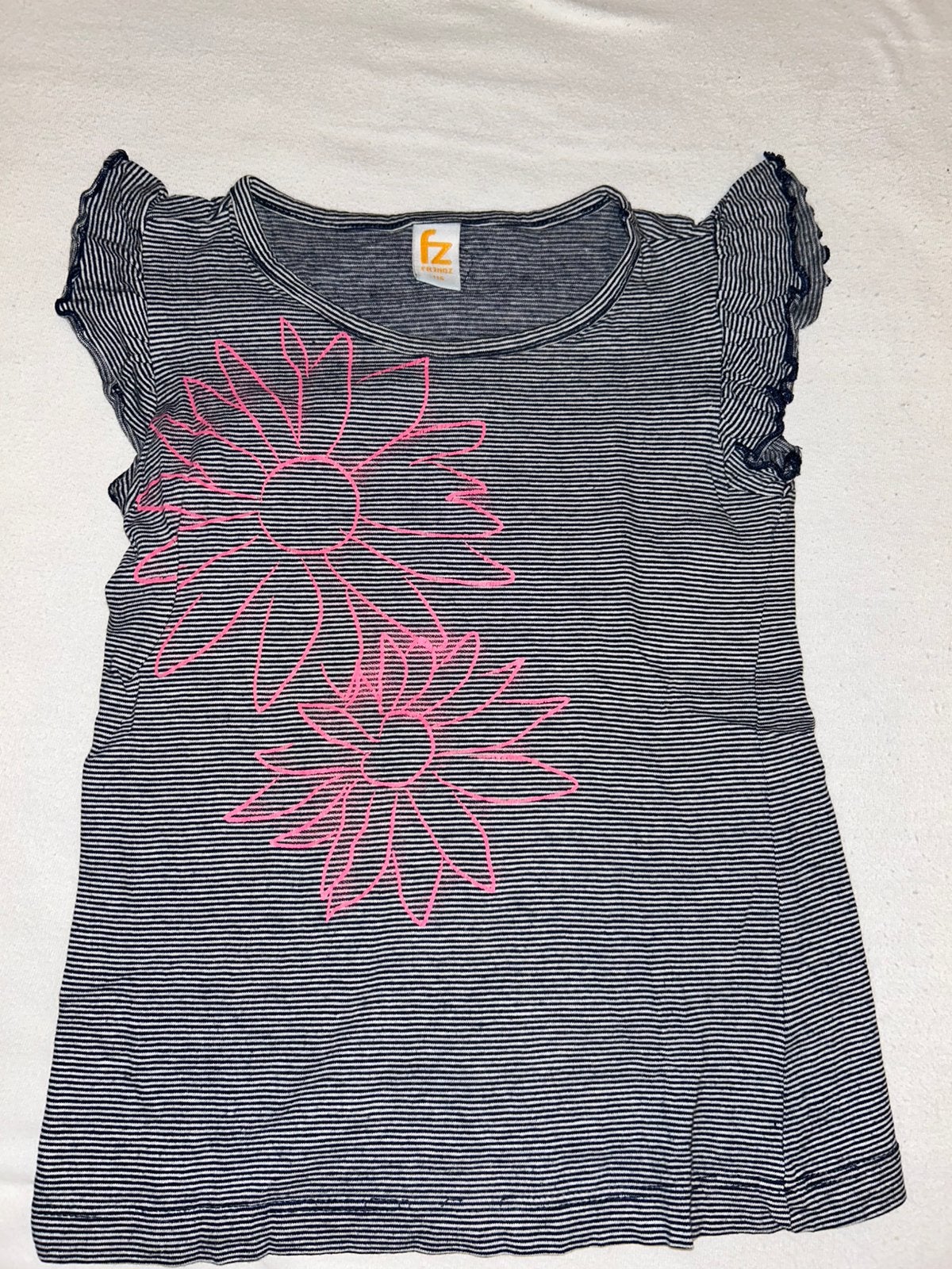 Leuk gestreept shirt met bloemen - maat 116, Kinderen en Baby's, Kinderkleding | Maat 116, Ophalen of Verzenden, Zo goed als nieuw