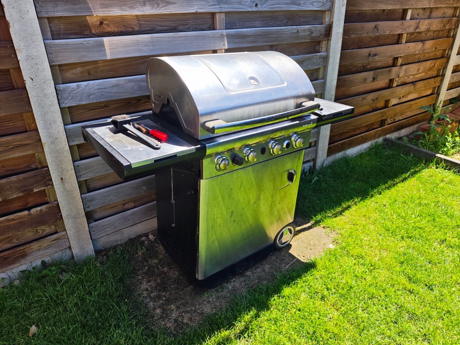 Barbecue gas BBQ met 4 branders en zijbrander, Ophalen, Gebruikt, Barbecook